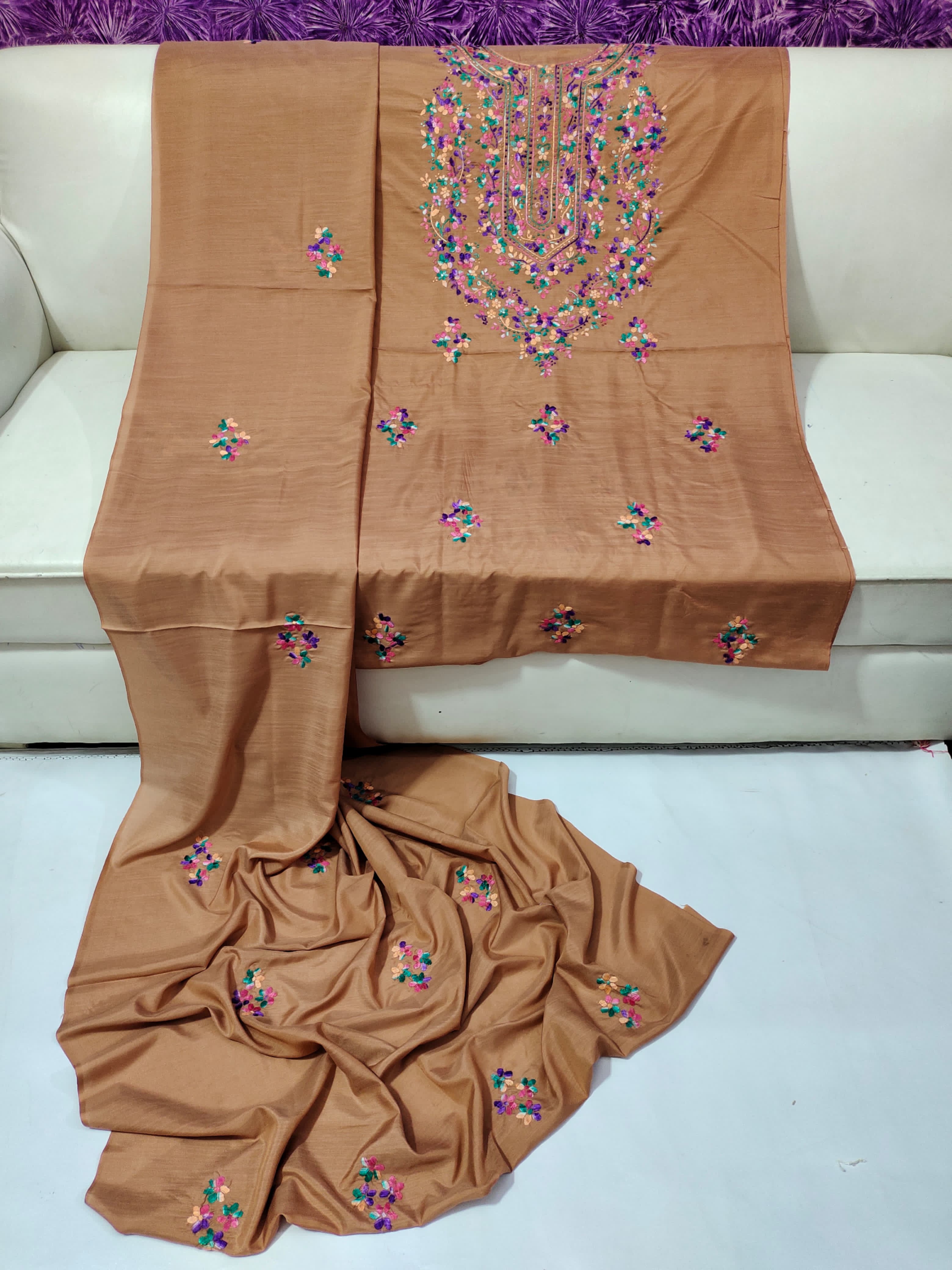 Timeless Elegance – Brown Chunri Kundan Gotta Chiffon Set