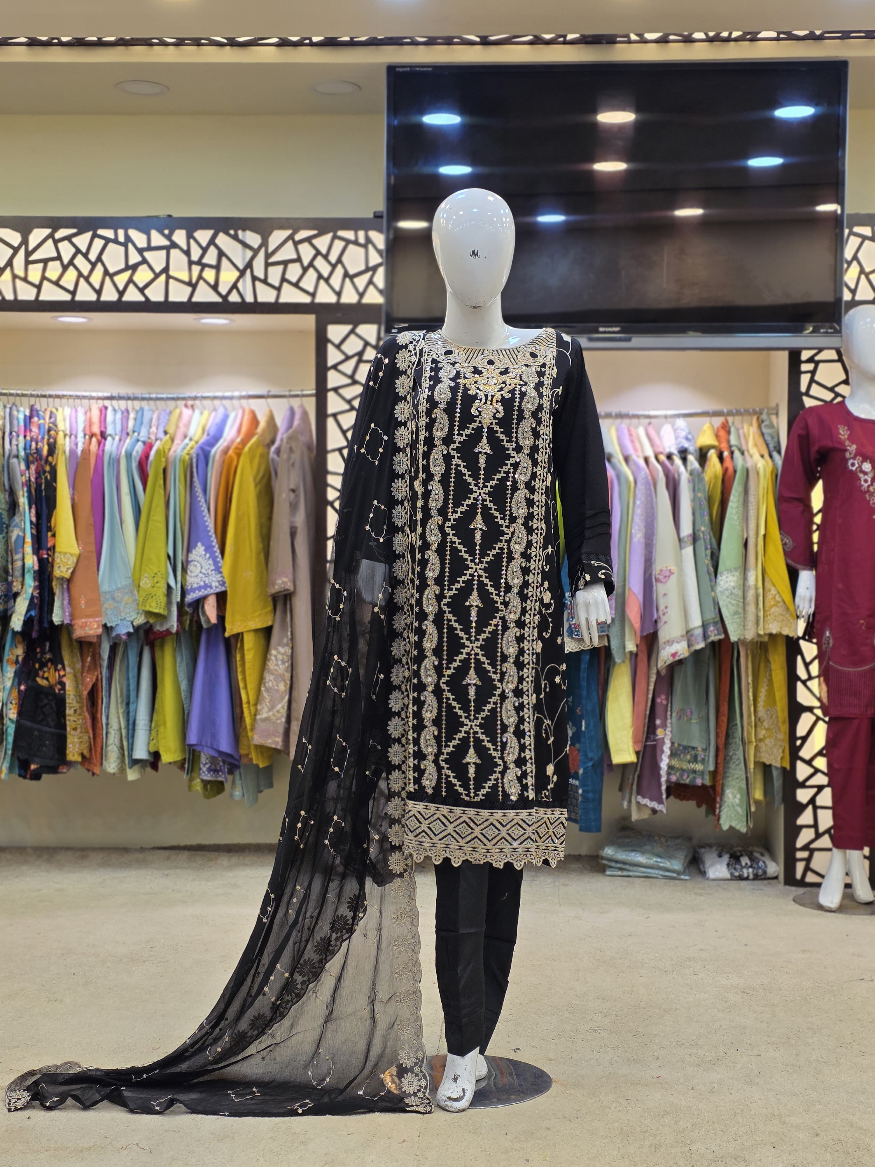 Luxurious Pure Chiffon and Silk Crepe Ensemble – Timeless Elegance&nbsp;