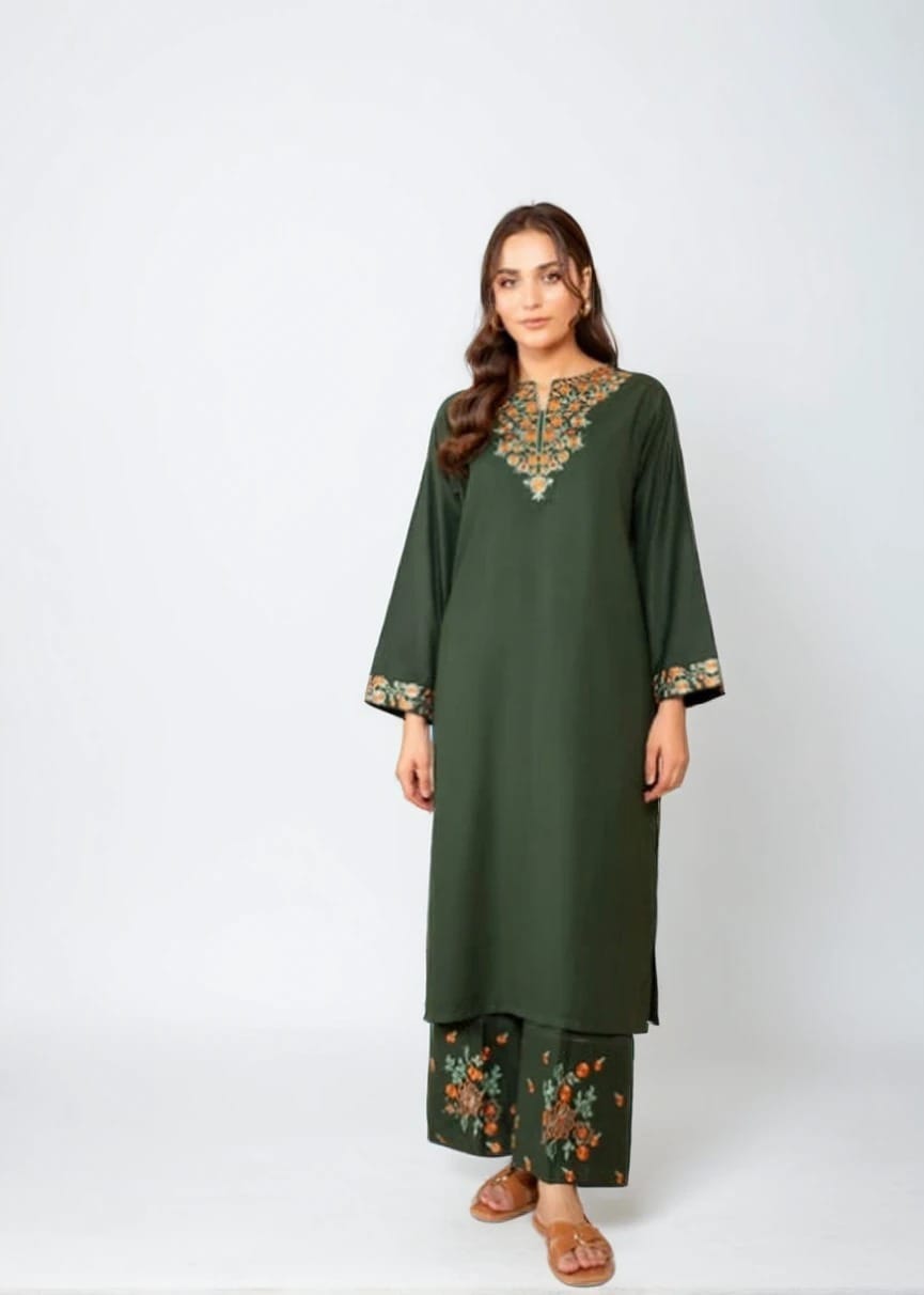 Green Orchid – Embroidered 2-Piece Set | Soft Elegance in Every Stitch