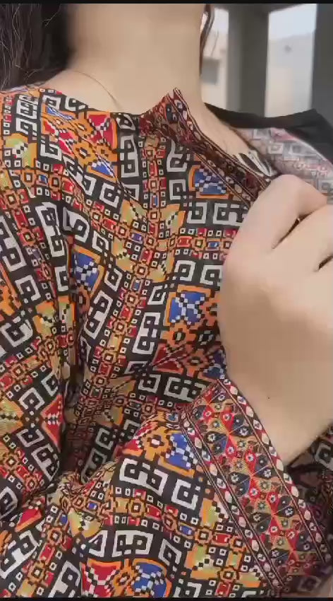 AYLA – 3 Piece Digital Printed Slub Khaddar Suit